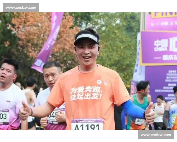 现场｜十年磨一剑：金标 10 公里藏着多少奔跑密码？