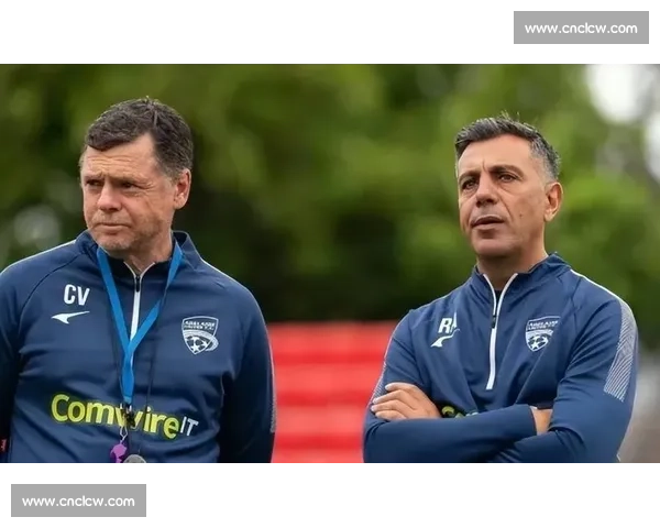 海港遭釜底抽薪！穆斯卡特携教练组加盟流浪者，争冠亚冠遇劫