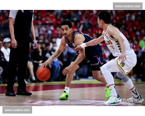 广州恒大主场迎战杭州绿城冲击积分榜关键三分之战前瞻焦点对决看点多